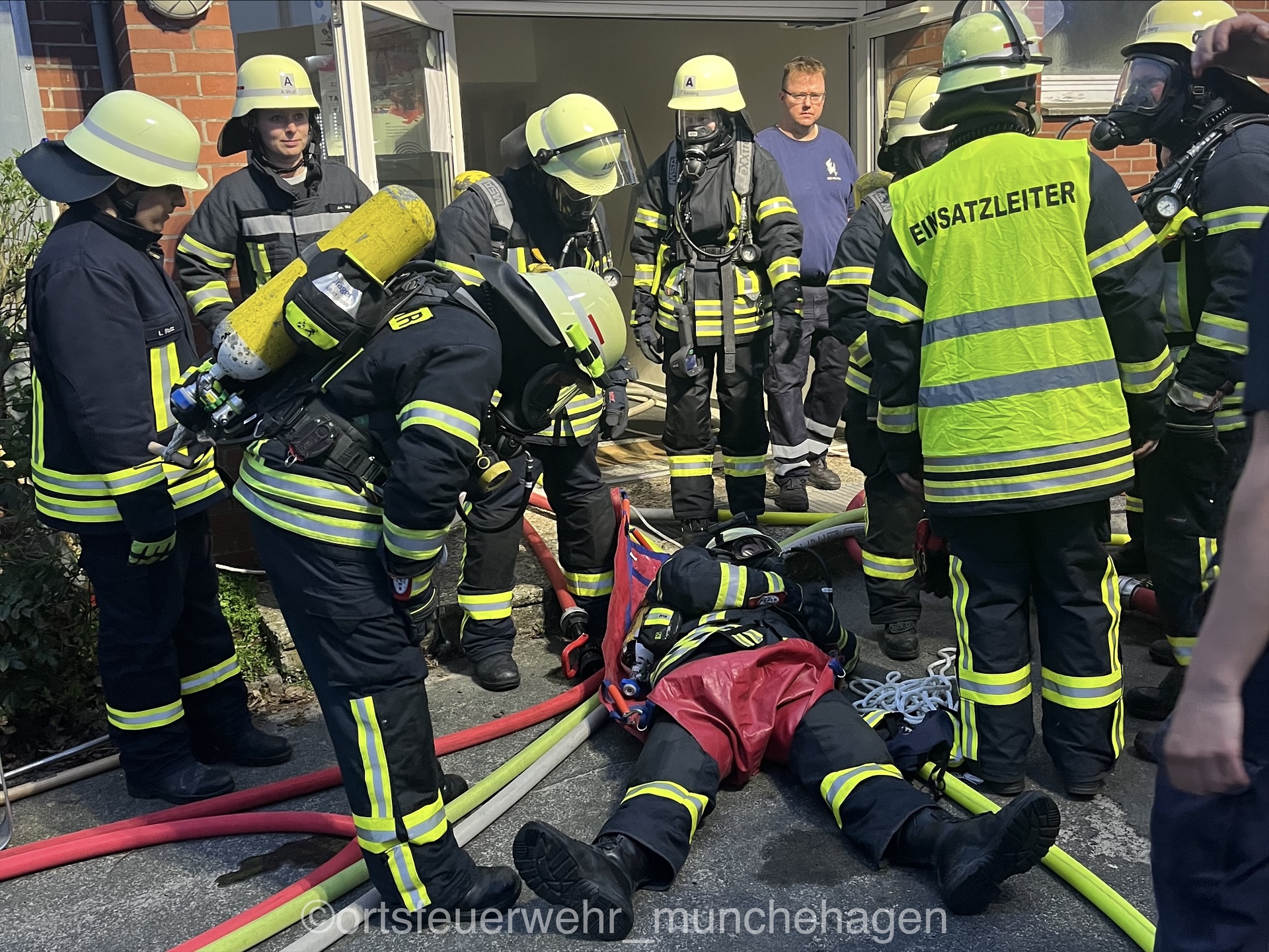 eZy Watermark_19-04-2025_10-13-09-7310AM