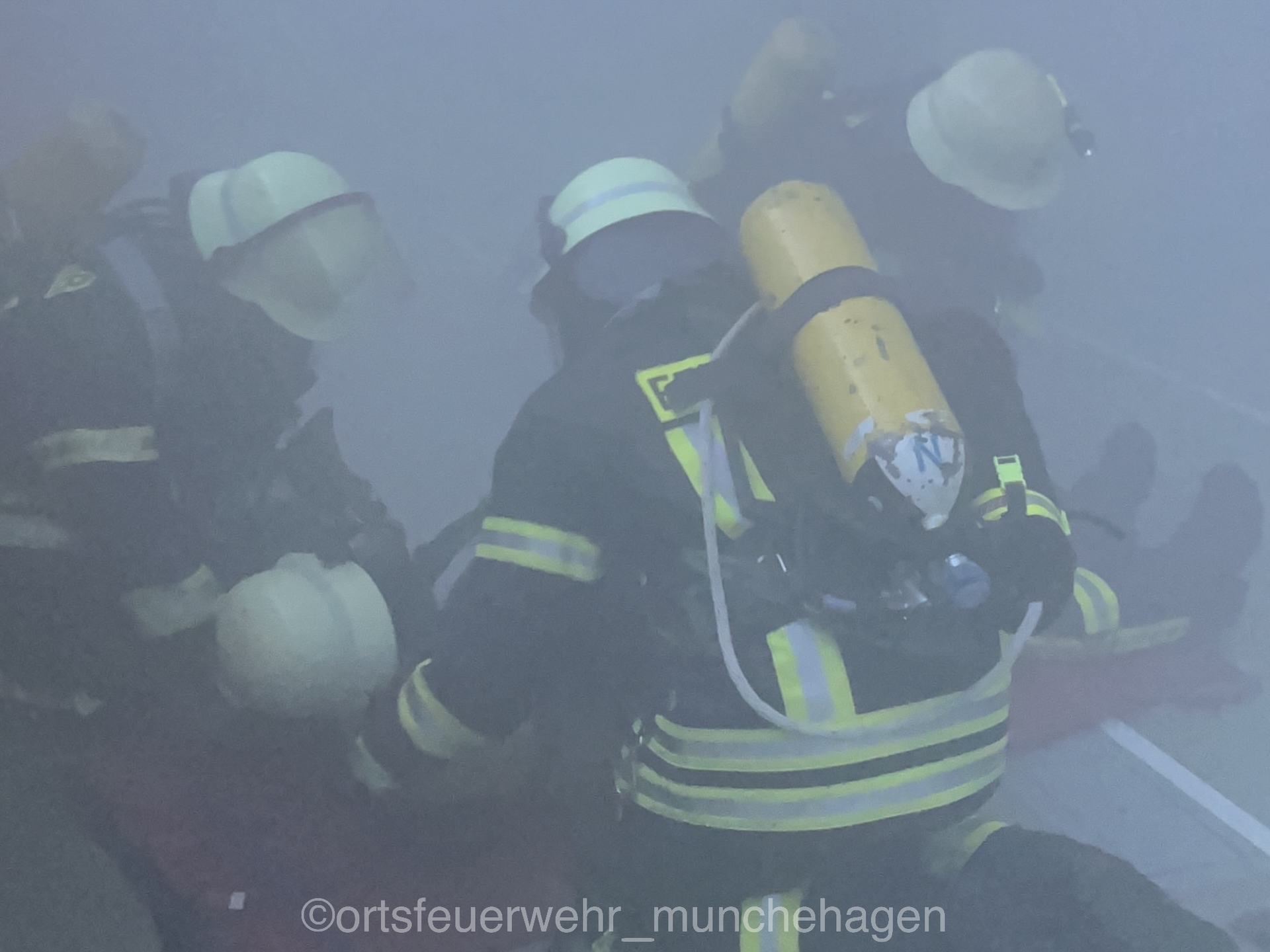 eZy Watermark_19-04-2025_10-14-23-8350AM