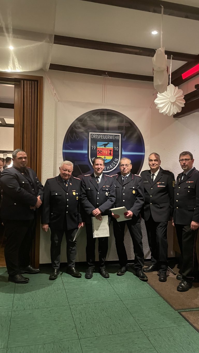 Die Geehrten für aktive und ehemals aktive Mitgliedschaft